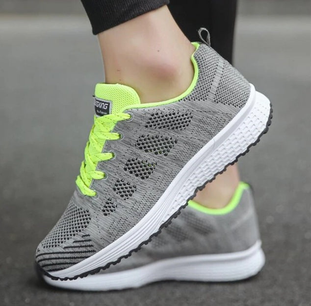 🔥 Women's Sports Sneakers – Lightweight, Breathable Running Shoes