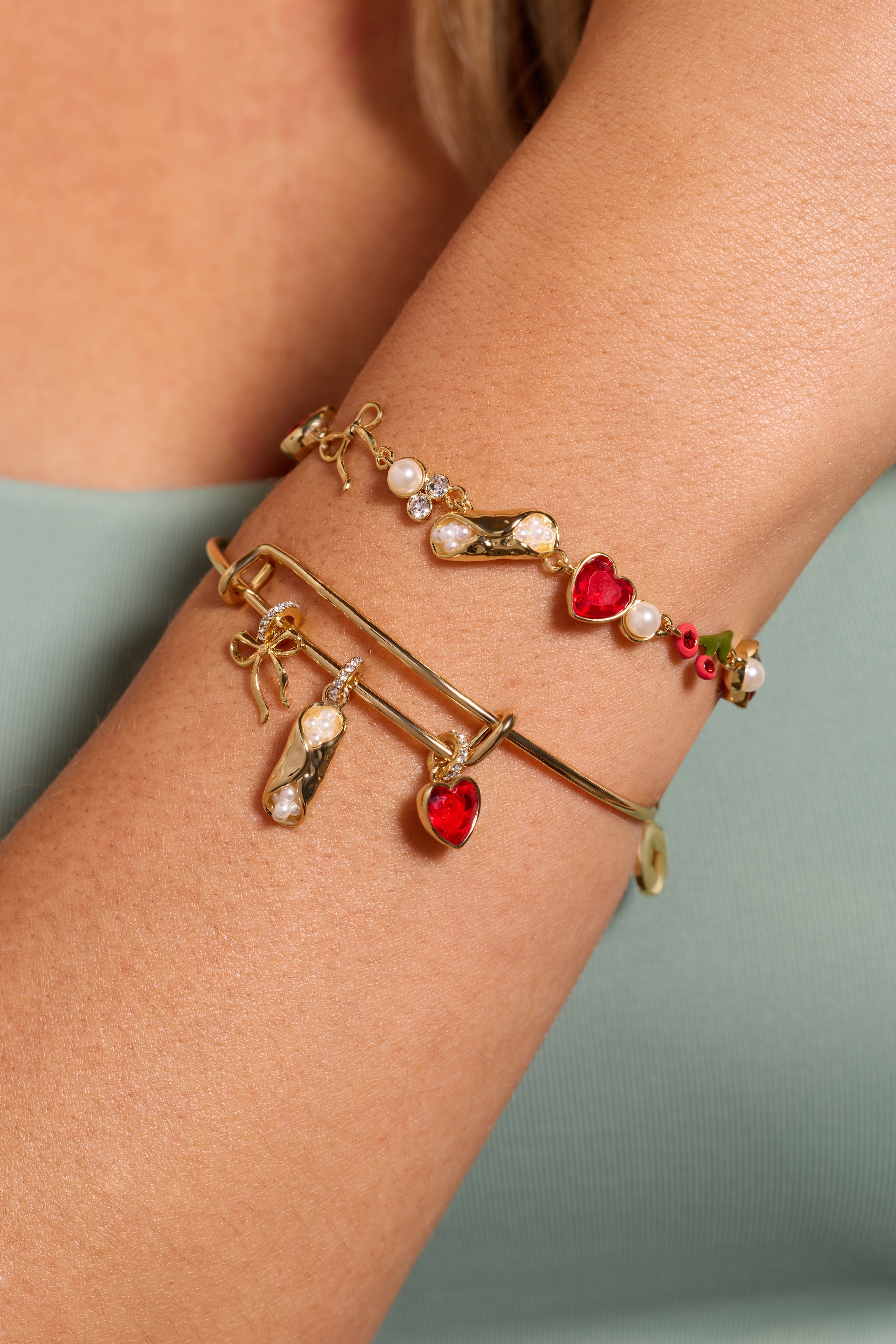 'There Cannoli Be You' Bow & Heart Multi Charm Bangle