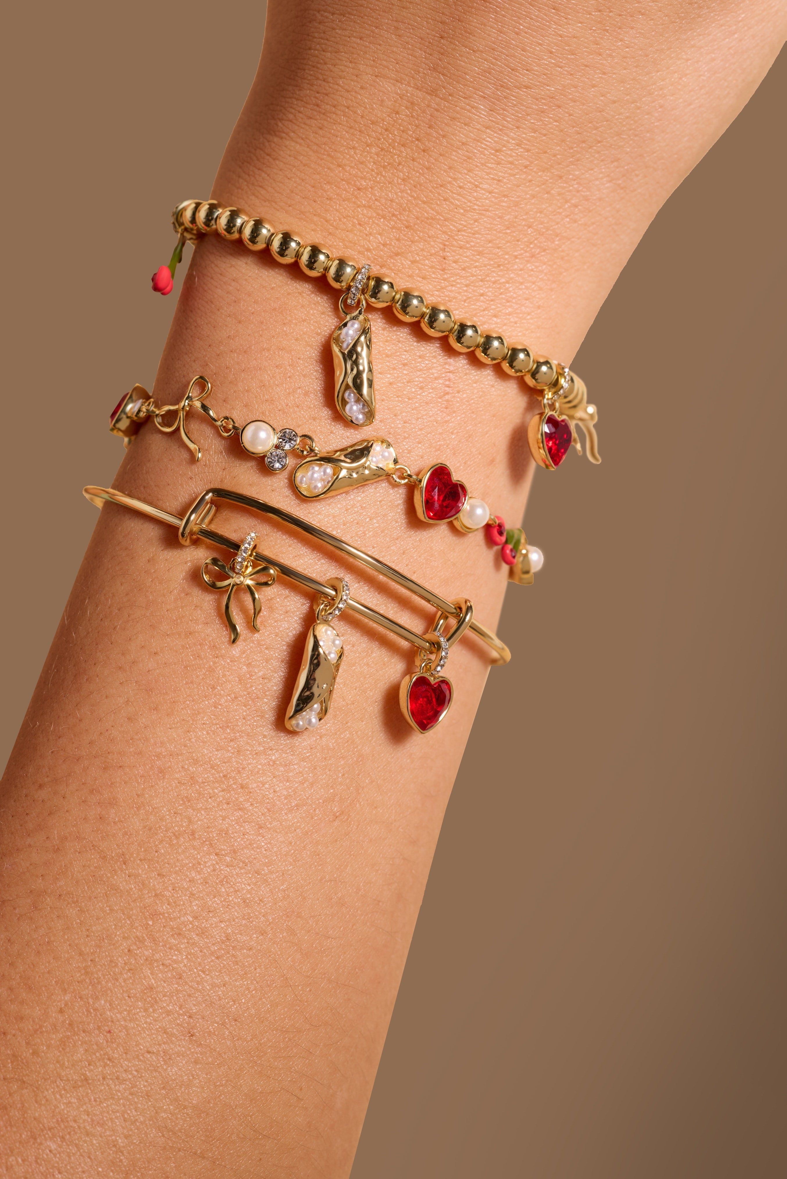 'There Cannoli Be You' Bow & Heart Beaded Charm Stretch Bracelet