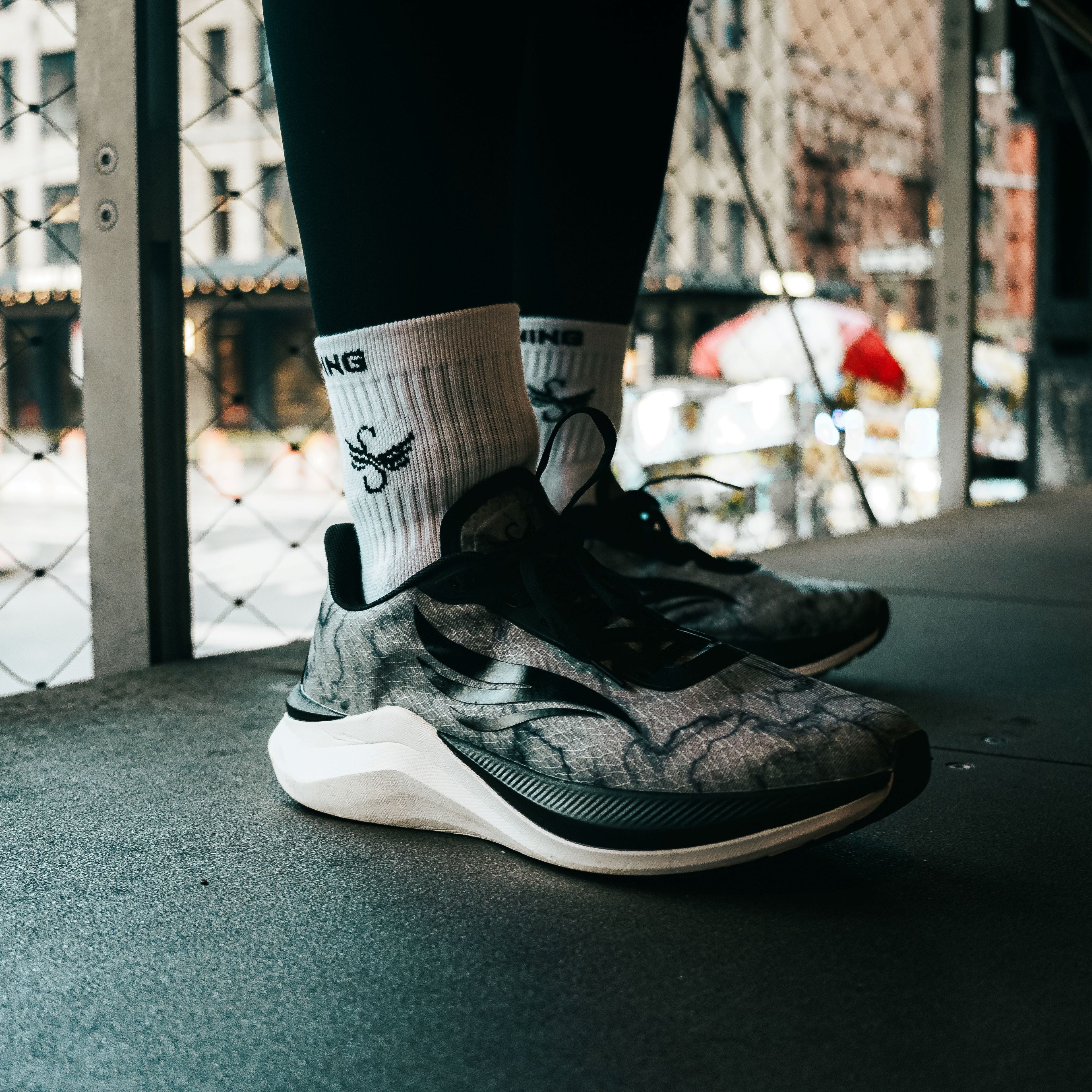 CELER Black Men Recovery Shoe